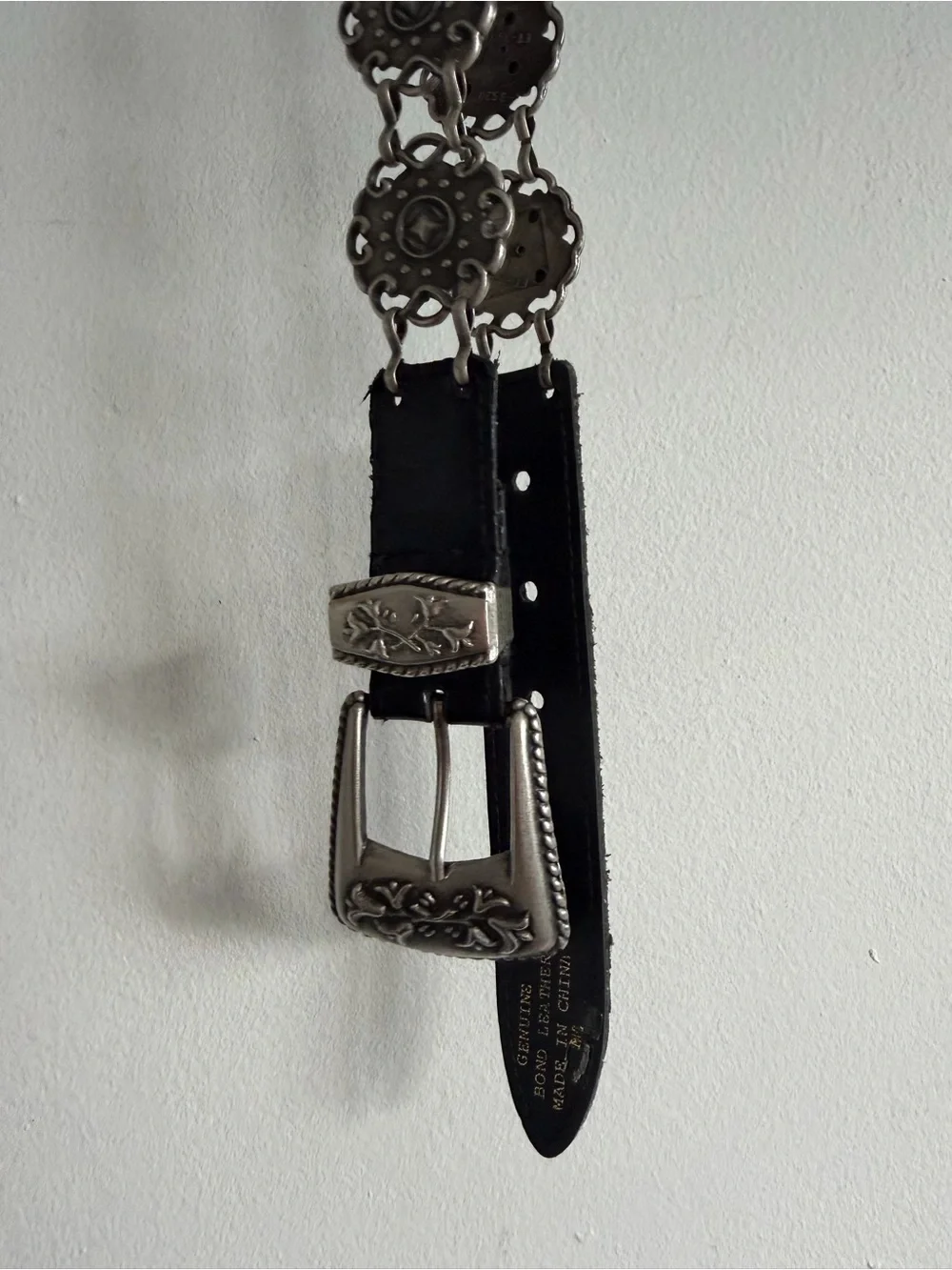 N/A stylish black